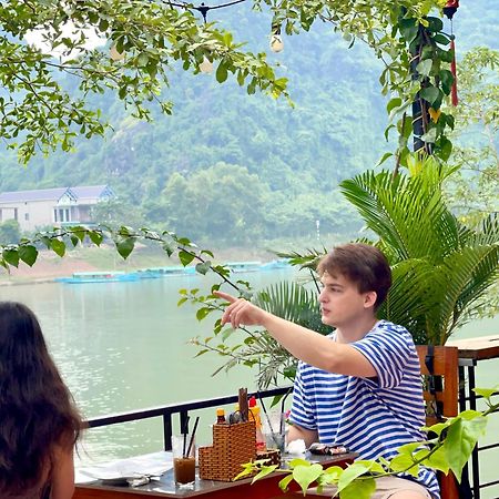 Phong Nha Coco Riverside Hotel Екстериор снимка