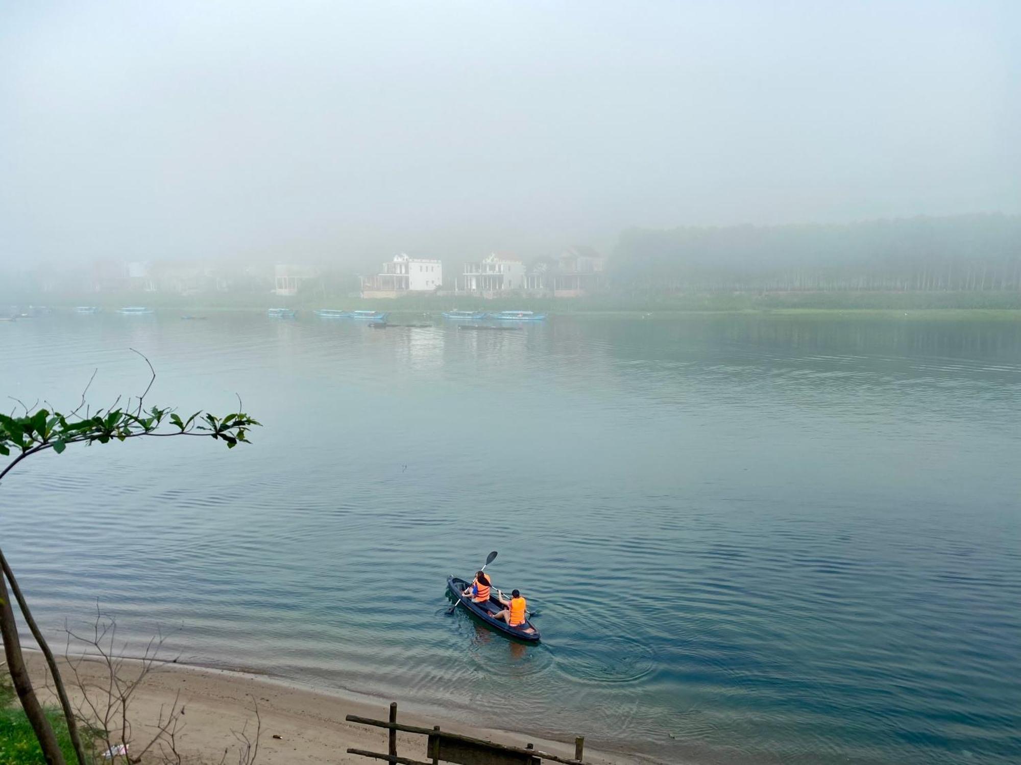 Phong Nha Coco Riverside Hotel Екстериор снимка