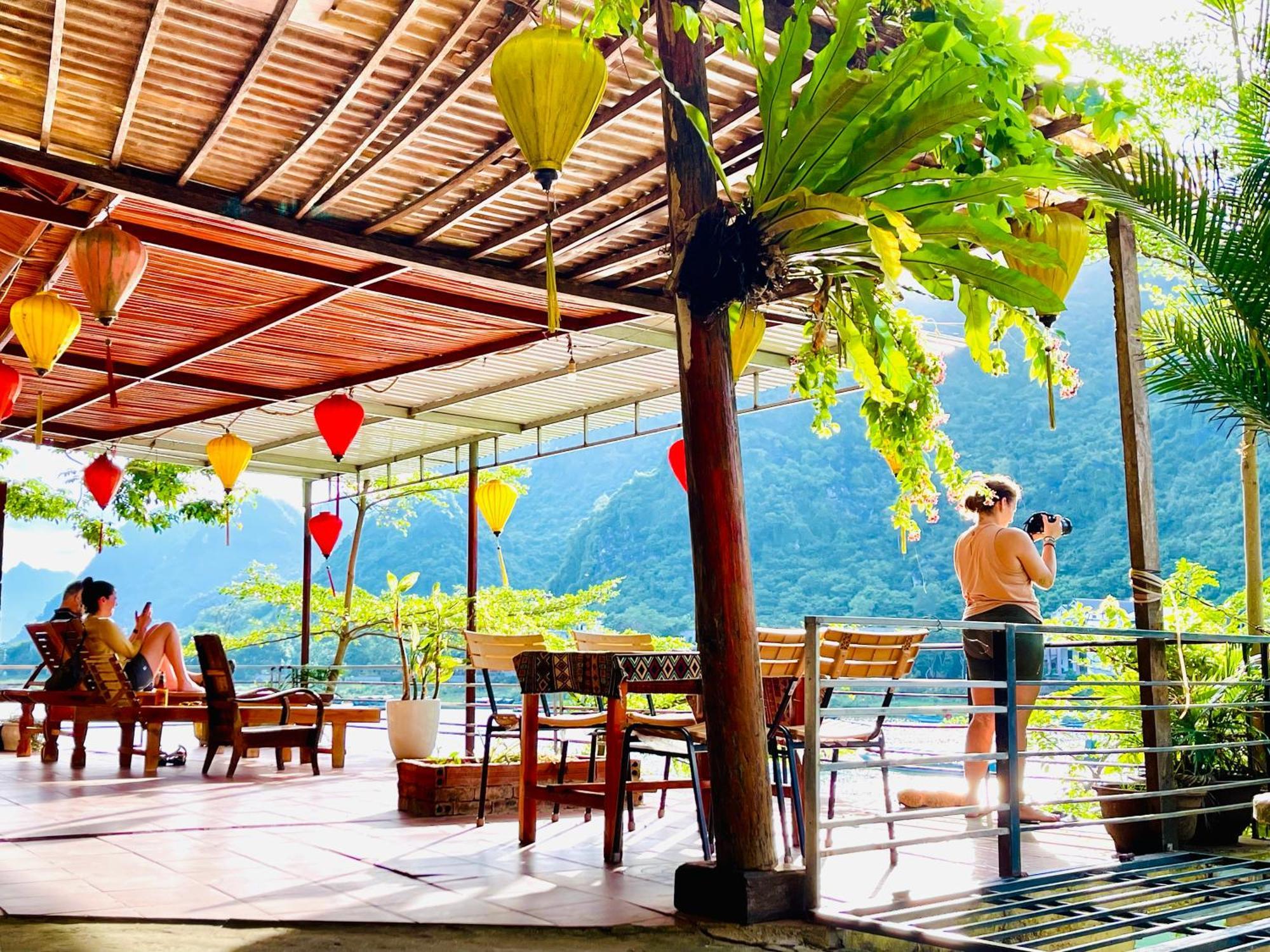 Phong Nha Coco Riverside Hotel Екстериор снимка