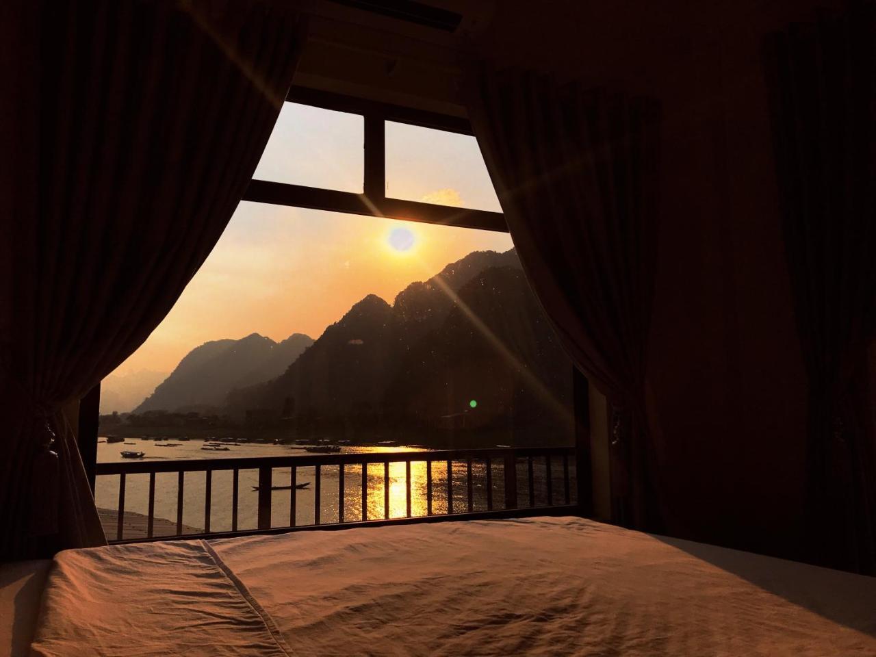 Phong Nha Coco Riverside Екстериор снимка