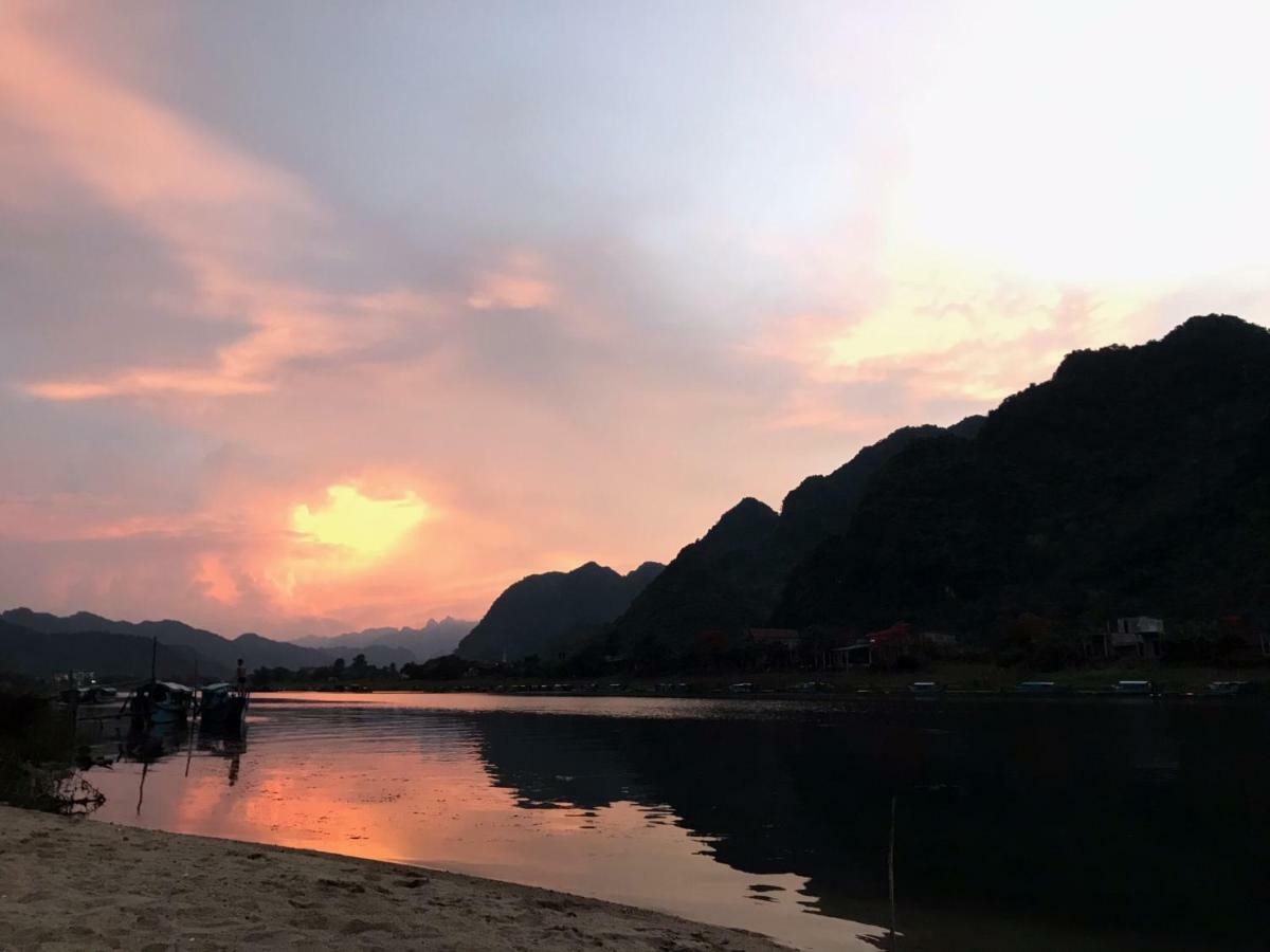 Phong Nha Coco Riverside Hotel Екстериор снимка