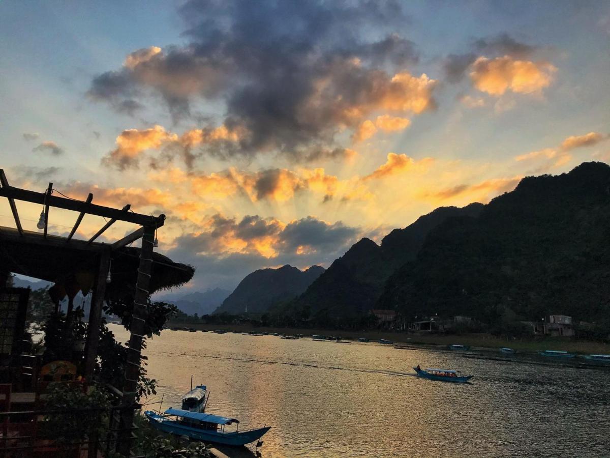 Phong Nha Coco Riverside Екстериор снимка